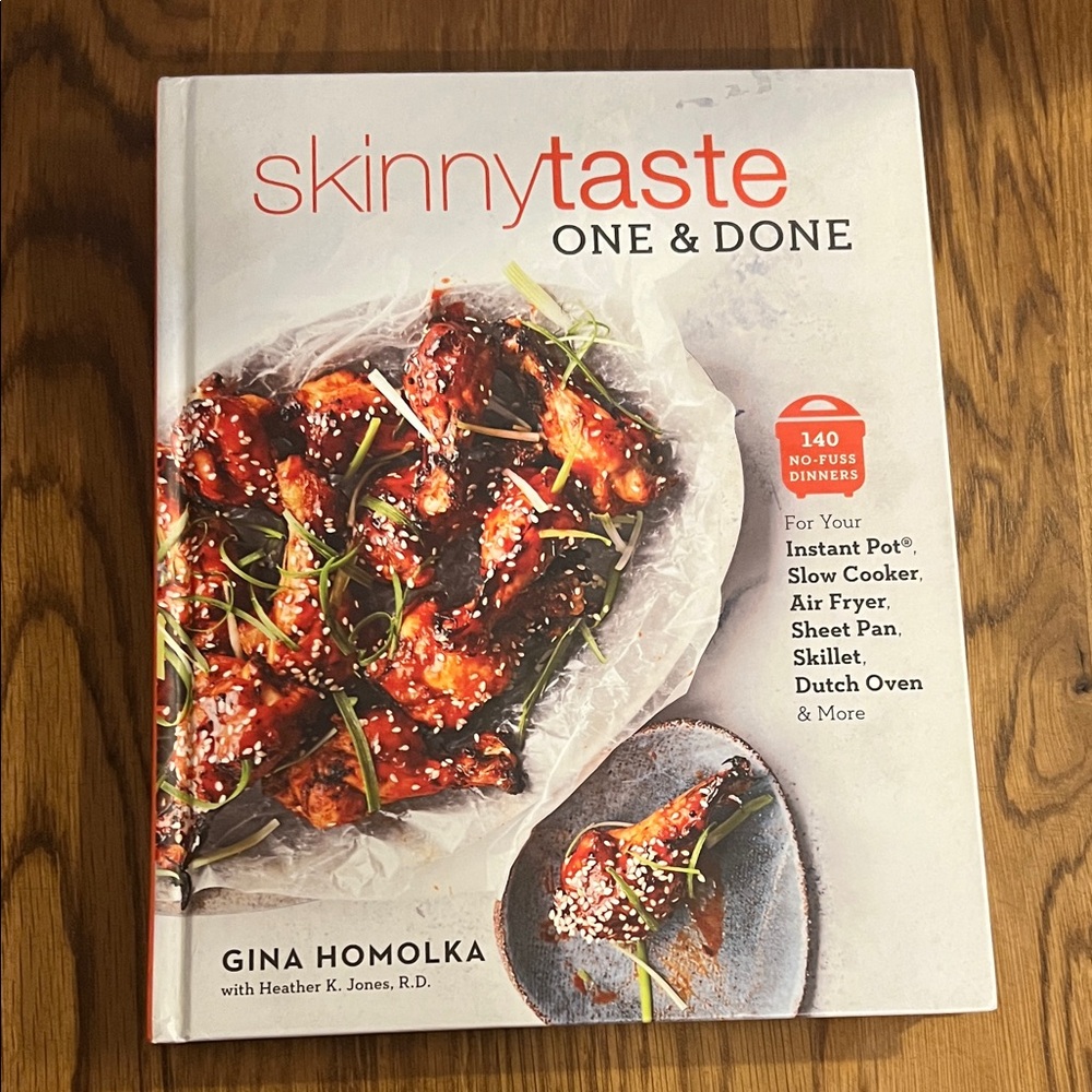 One & Done Cookbook Skinnytaste Gina Homolka - new!